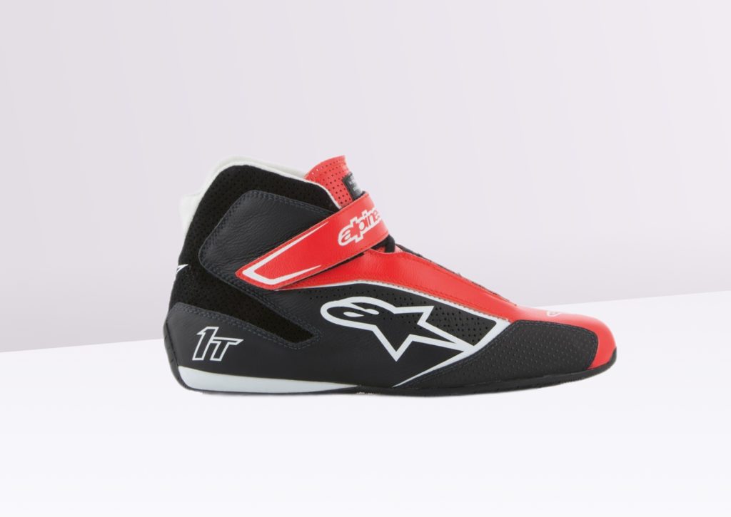 Test et Avis des chaussures Alpinestars TECH-1 T pour le Sim Racing