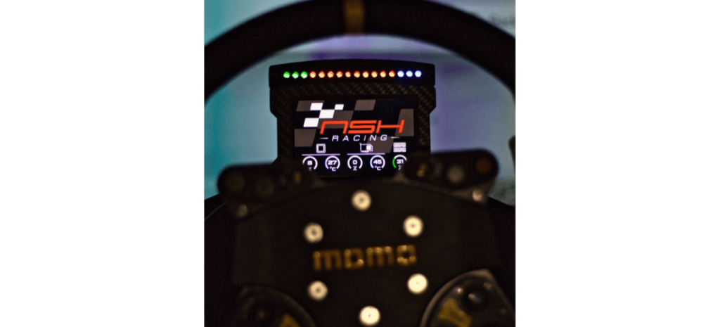 Test & Avis du tableau de bord NSH Race Display Unit de NSH Racing