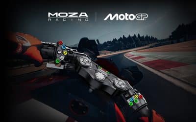 MOZA à la Gamescom 2026 : AI Coach, moto MotoGP et volants licenciés